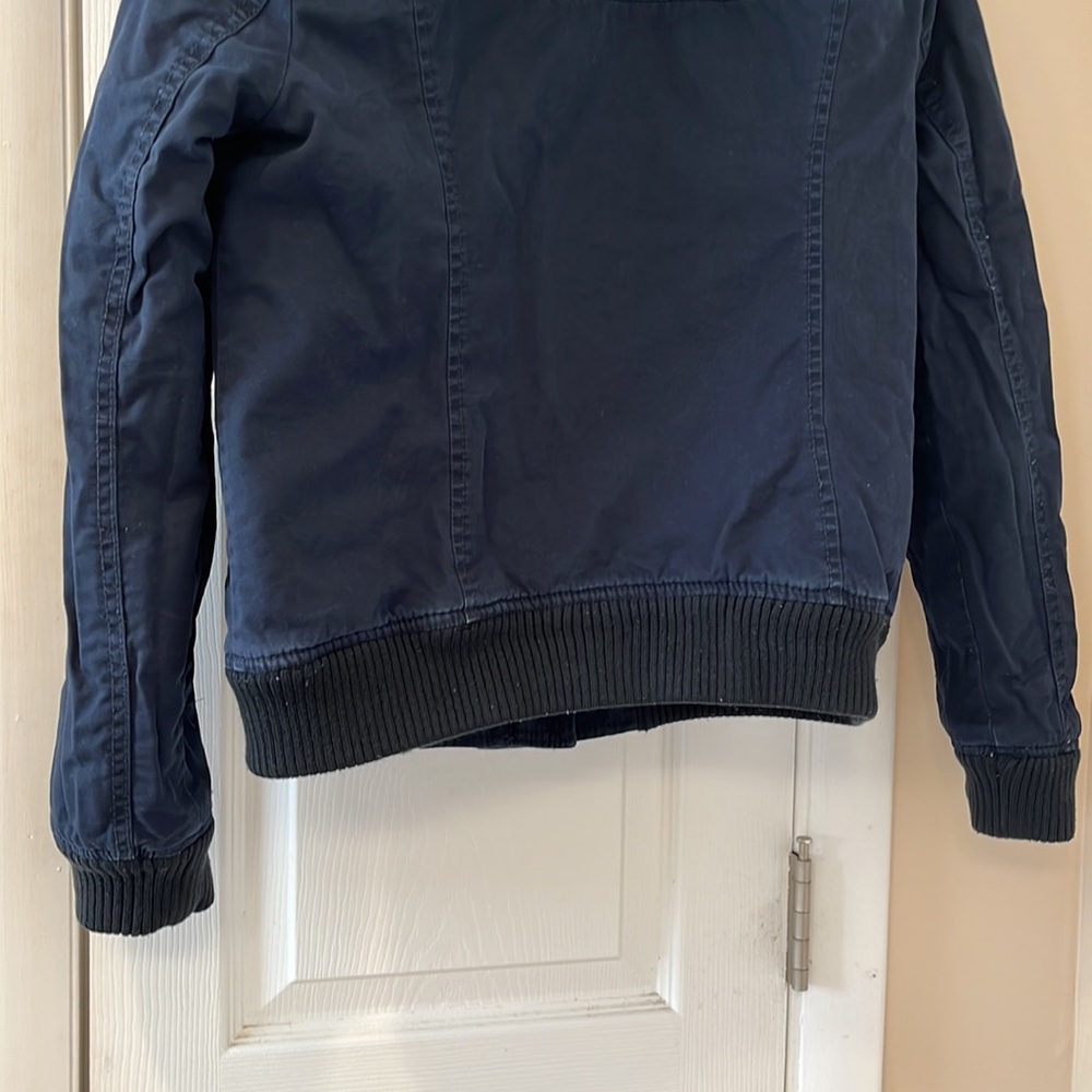 Abercrombie & Fitch Jacket! Size Small! 🥰 - Picture 9 of 11